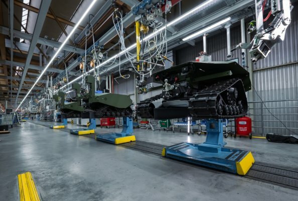 Durch die Kooperation mit ARX Robotics stärkt DEUTZ seine Position als Partner im wachsenden Ökosystem unbemannter Verteidigungssysteme.