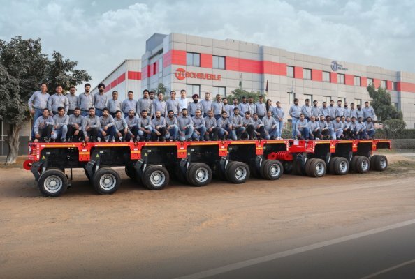 Vom Produktionsstart 2015 zum globalen Hub: Das Team von TII India am Standort Bawal steht für modulare Schwerlastkompetenz aus Indien für internationale Märkte.