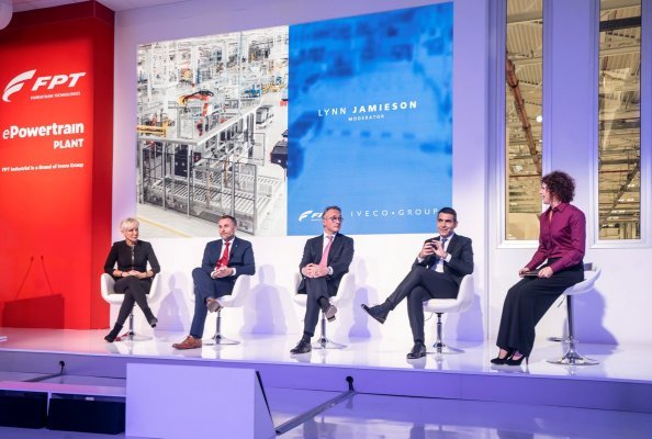 FPT Industrial eröffnet sein neues ePowertrain-Werk in Turin. Die Zukunft der kohlenstoffneutralen Mobilität beginnt hier