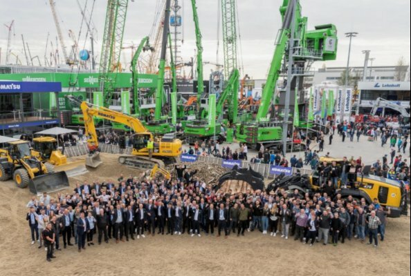 Der Countdown läuft: Die bauma mit Schlüter für Baumaschinen erleben