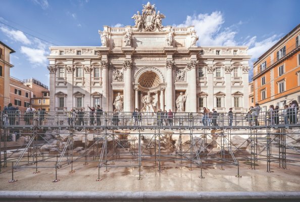 Die Zugangslösung, bestehend aus PERI UP Modulgerüst und der PERI UP Public Treppe, ermöglichte den Besuchern einen einzigartigen Blick auf das barocke Kulturdenkmal.