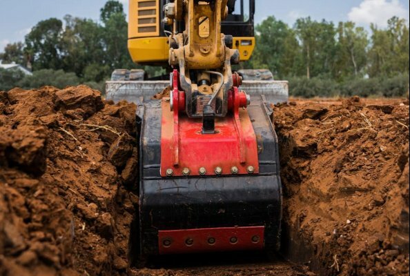 Mit dem Radarlöffel unterirdische Infrastruktur erkennen und Schäden vermeiden