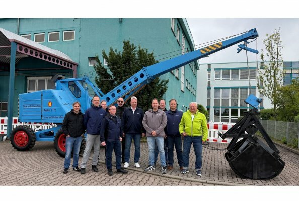 Spezialistentreffen in Sachen Baumaschinen: FSP bei Hydrema 