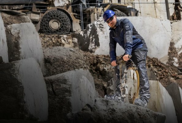 Leistung von Grund auf neu definiert: Das neue Workwear-Schuhportfolio von HAIX setzt Maßstäbe in Design, Komfort und Sicherheit.