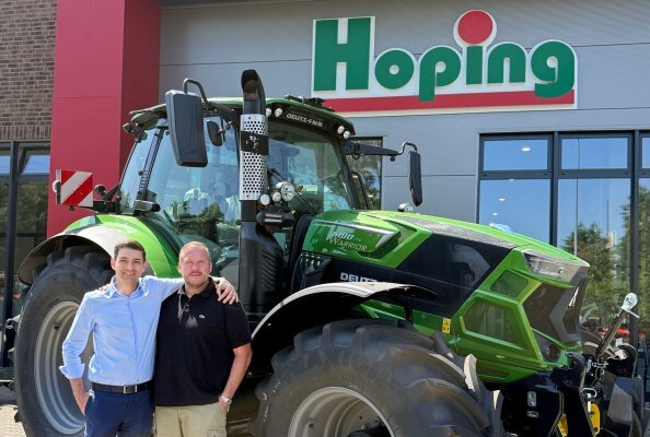 v.l. Alessandro Sapio (COO SAME DEUTZ-FAHR DEUTSCHLAND GmbH) und Clemens Hoping