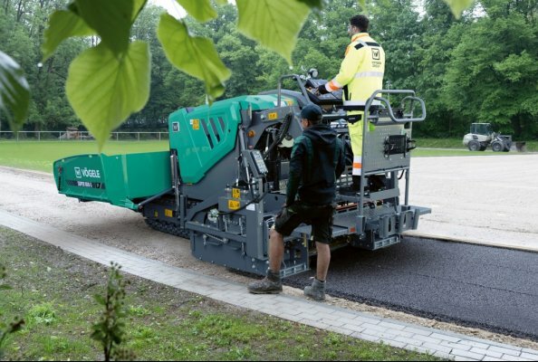 SUPER 800-5 P-Tier mit zahlreichen Neuerungen