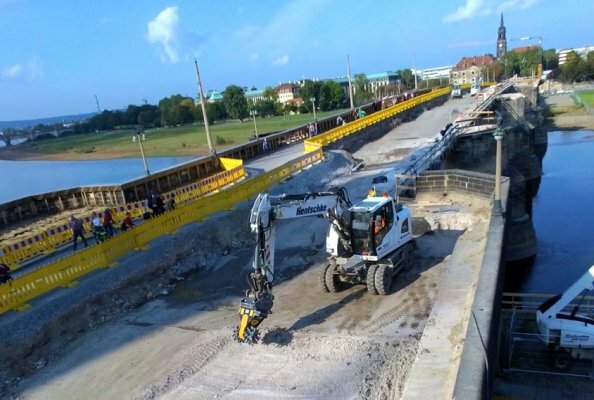 Brückeninfrastruktur vor dem Kollaps: Warum mobile Aufbereitung mit MB Crusher eine Lösung ist