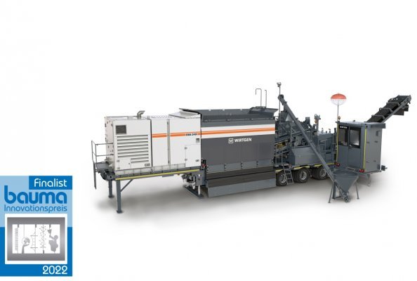Die mobile Kaltrecycling-Mischanlage KMA 240(i) von Wirtgen zählt beim Bauma Innovationspreis 2022 zu den Finalisten in der Kategorie Maschinentechnik.