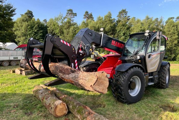 Manitou Holzgreifer