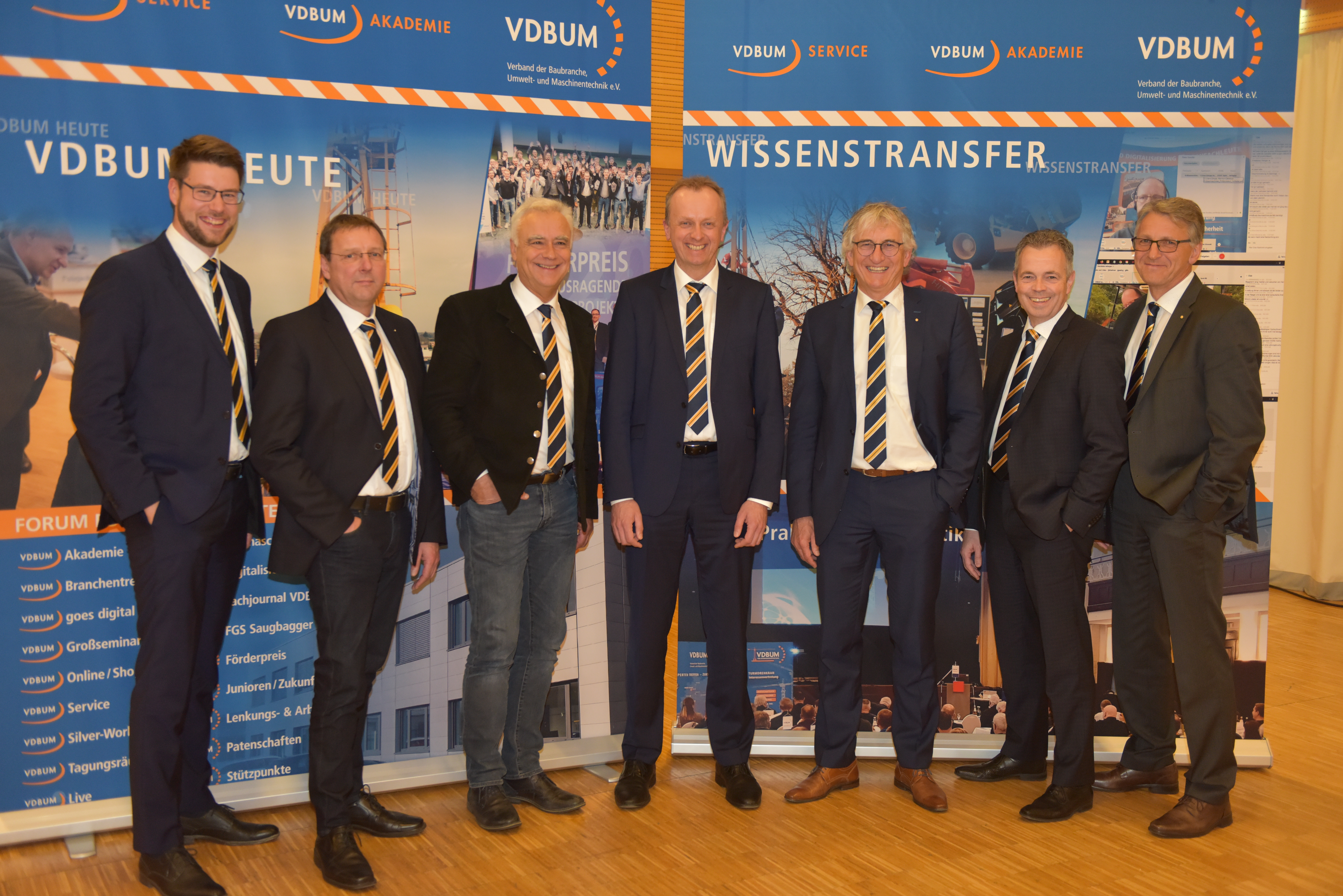 Der VDBUM-Vorstand 2022: Marco Fecke, Roland  Caillé, Josef Andritzky, Dirk Bennje, Peter  Guttenberger, Jan Scholten und Dieter Schnittjer  (v.l.n.r.)