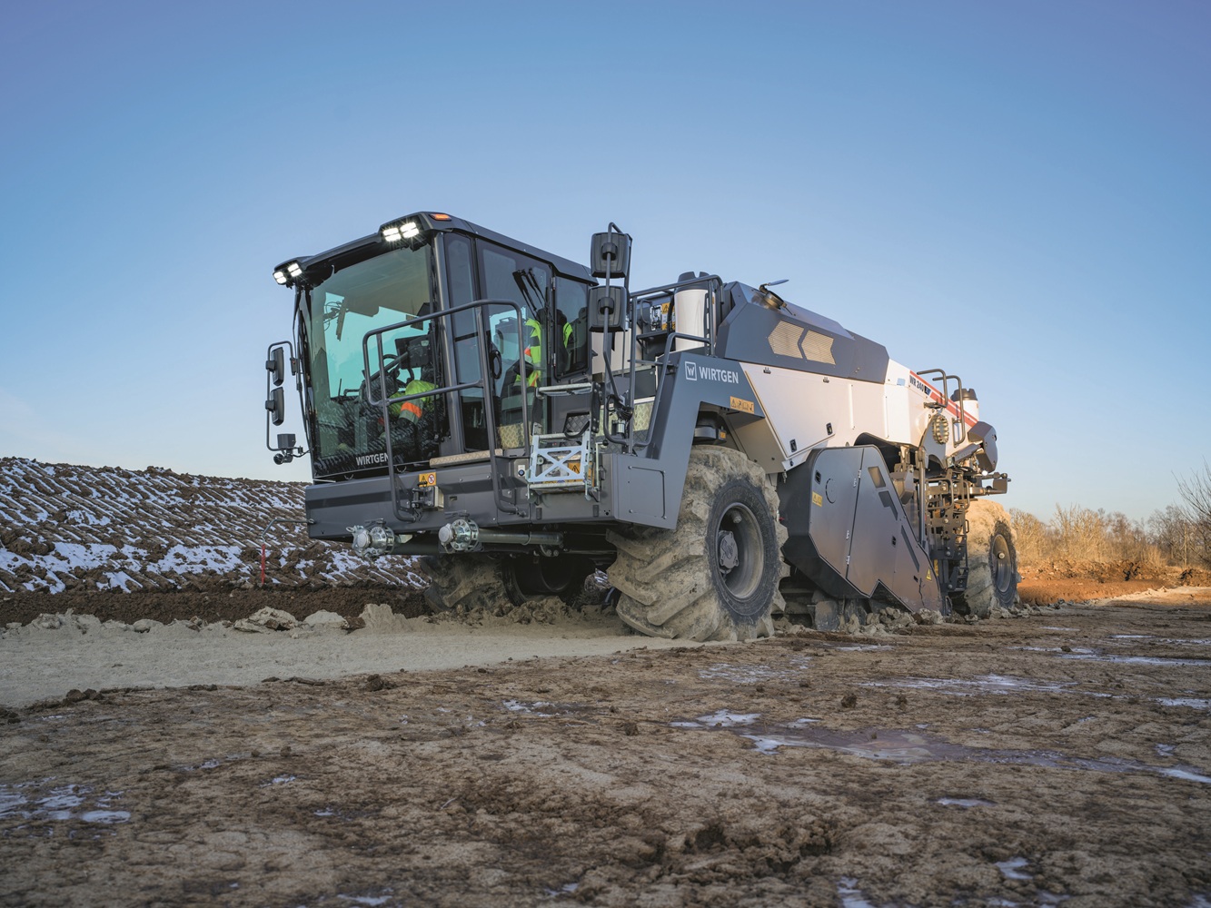 Die neue WR-Serie X-Tier von Wirtgen feiert auf der Conexpo ihre Marktpremiere.