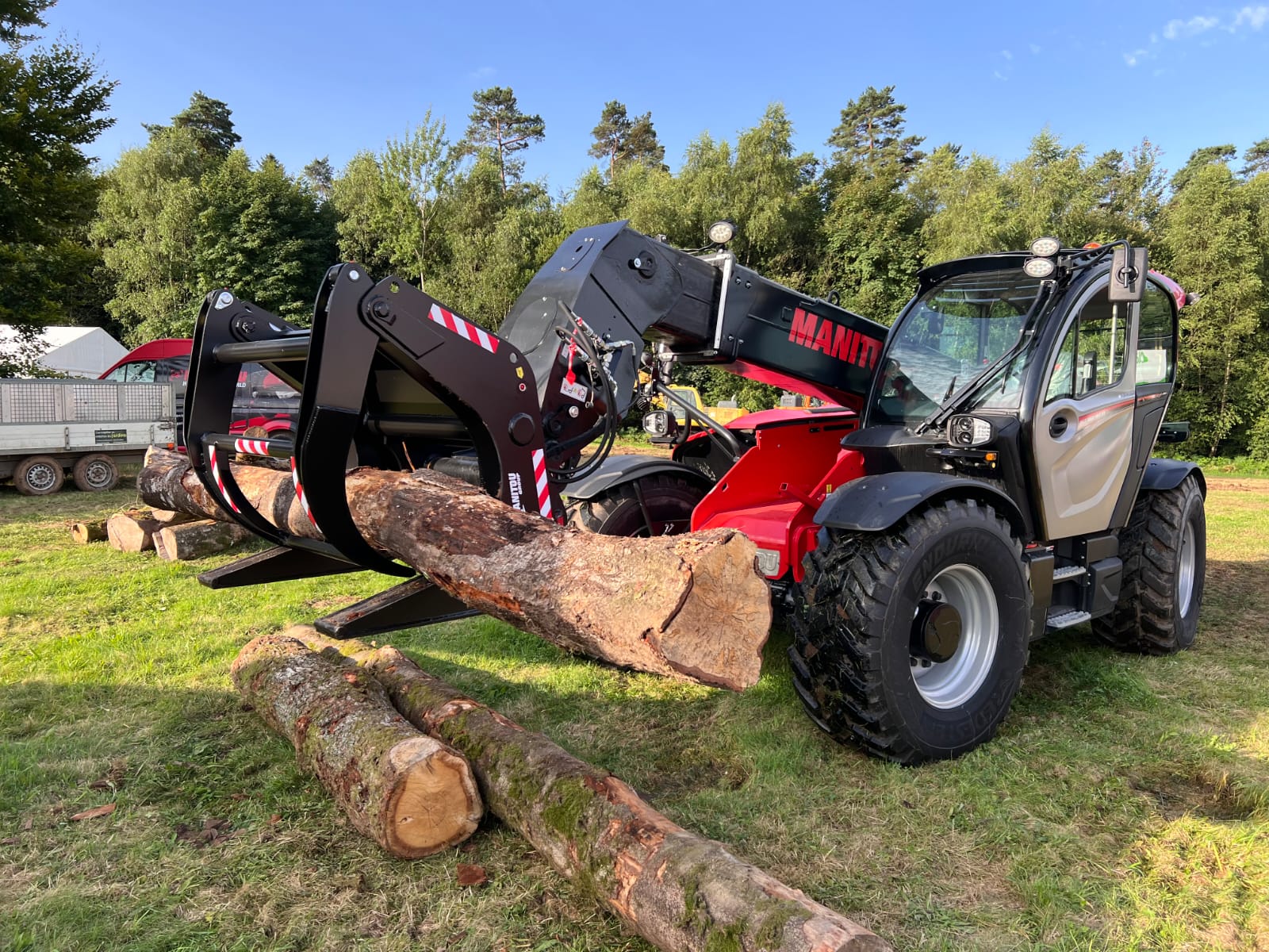 Manitou Holzgreifer