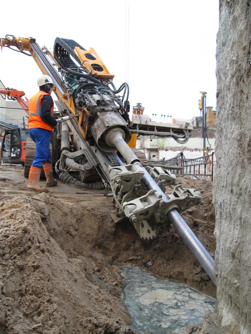 Foundation Works On Former Brewery Site Bauer Constructed The Excavation Pits For The Berlin Schultheiss Quartier Lectura Press
